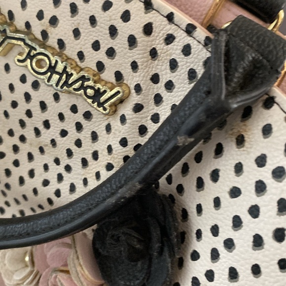 Betsey Johnson Chic small handbag - Picture 9 of 10